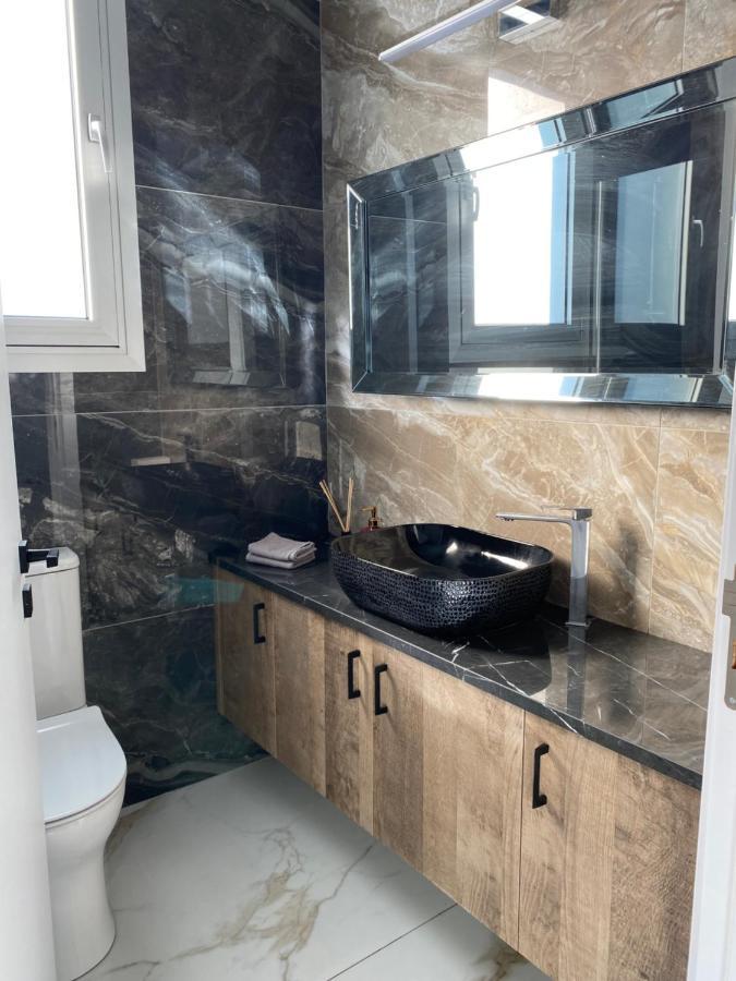 Luxury City Penthouse-Panoramic View-Near Unic Nikosia Bagian luar foto